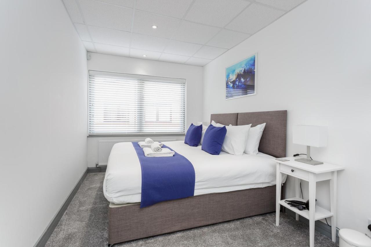 Sovereign Gate - 2 Double Bedroom Apartment In Portsmouth City Centre Εξωτερικό φωτογραφία